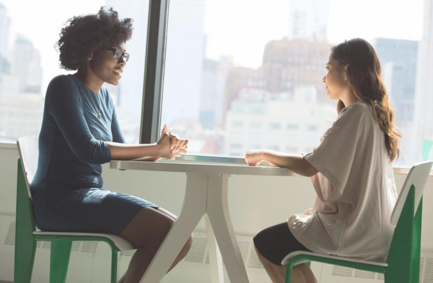 Espacio de entrenamiento de equilibrio con ambiente profesional y acogedor